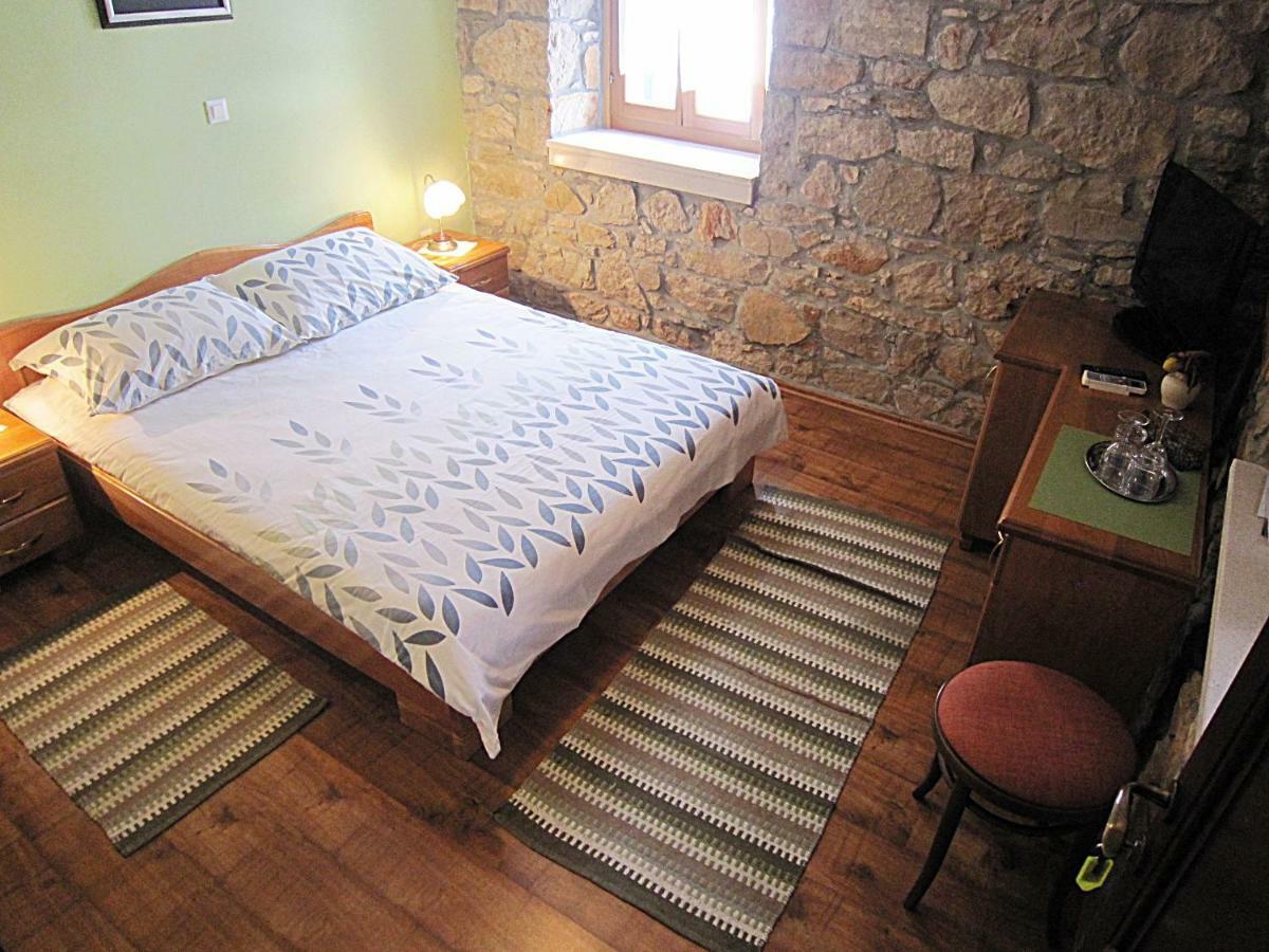 Guest House Paola Primosten Luaran gambar